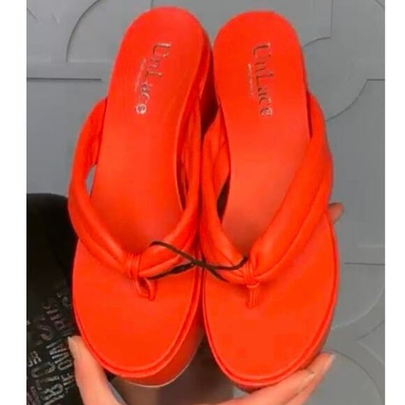 UNLACE Toe Strap Sandals In Red Size Euro 40 / US 10 New in Box MSRP $317 - Picture 8 of 15